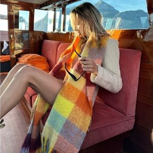 Multicolor oversized blanket scarf